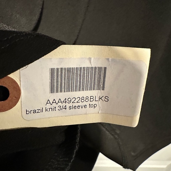 NWT - Kim & Co. Brazil Knit 3/4 Sleeve Top - Picture 5 of 6